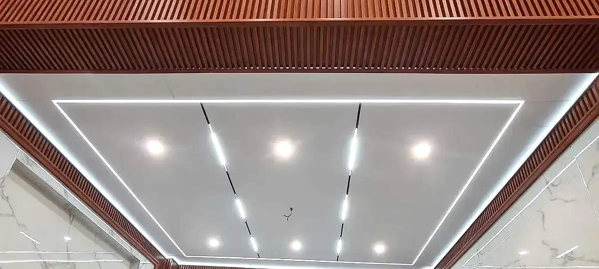 Công trình trần phẳng 1 cấp — City Comb